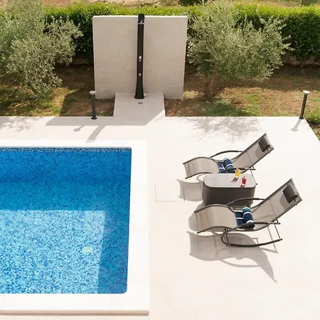 Villa Oliva - Adriatic Luxury Murvica (Policnik)