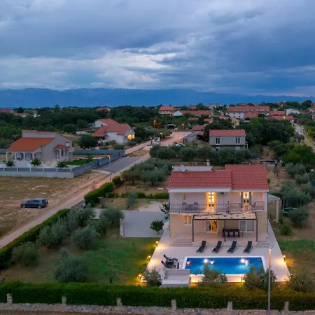 Oliva - Adriatic Luxury فيلة Murvica (Policnik)